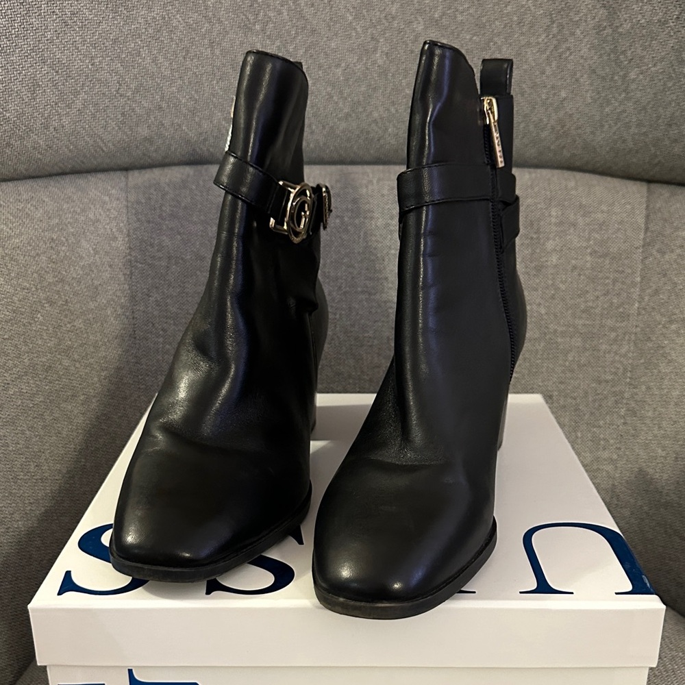 Guess Black Heeled Boots with Buckle Detail